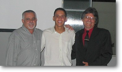 formandos2003_alpha_2.jpg (21706 bytes)