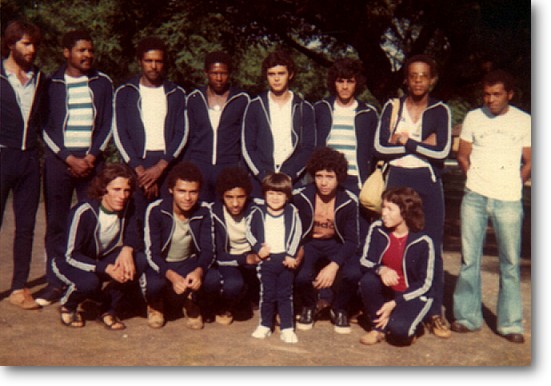 stlina_esporte5.jpg (66032 bytes)